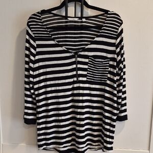 💙 Reitmans - Stripped Shirt With Zippered Front